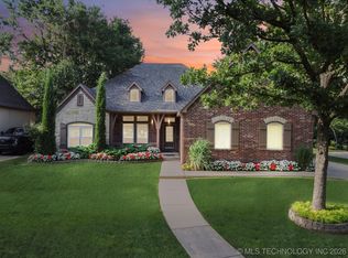 701 E 119th St S, Jenks, OK 74037