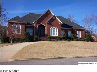 394 Vick Cir, Trussville, AL 35173
