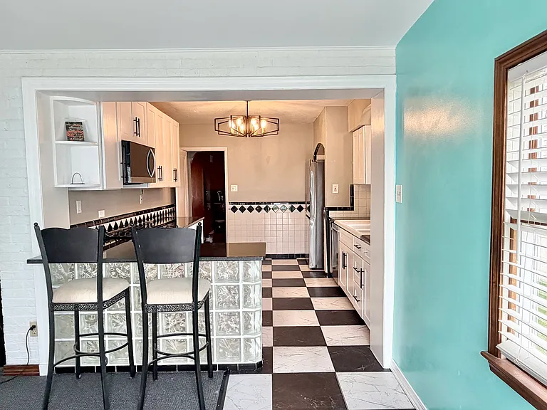 9300 Rambler Dr — Photo 7