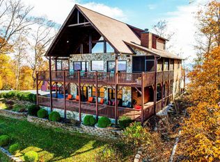 1458 Buck Ridge Dr, Murphy, NC 28906