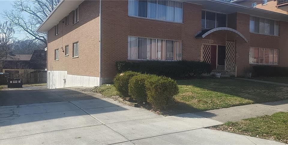 1st image of 528 Heather Dr