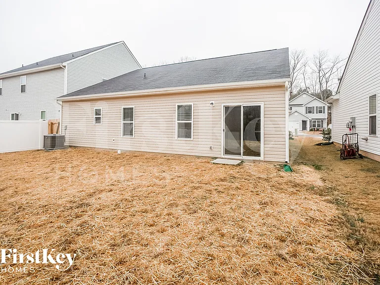 1828 Allegheny Dr — Photo 15