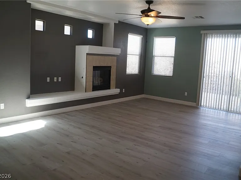 9051 Quintessa Cove St — Photo 2