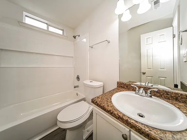 642 Beaver Run Trce — Photo 14