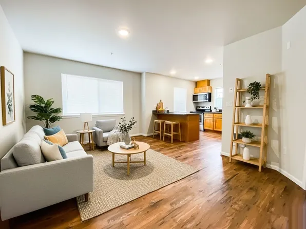 Quiet Meadows, 1402 69th Street Ct SW #108-3, Lakewood, WA 98498