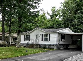 174 Sunrise Ln, Gardner, MA 01440