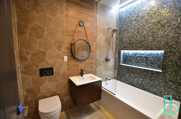 Rented by Miron Realty Group | media 53