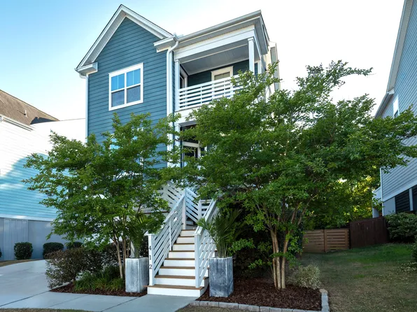 412 Topsail Ct, Charleston, SC 29492