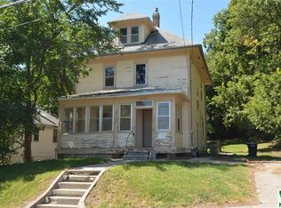 2743 Adel St, Sioux City, IA 51104