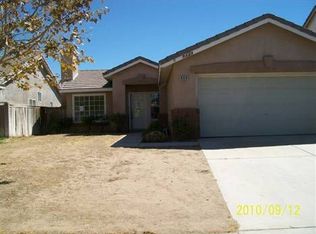 9329 Dragon Tree Dr, Hesperia, CA 92344