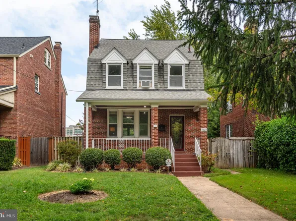 1325 Hamilton St NW, Washington, DC 20011