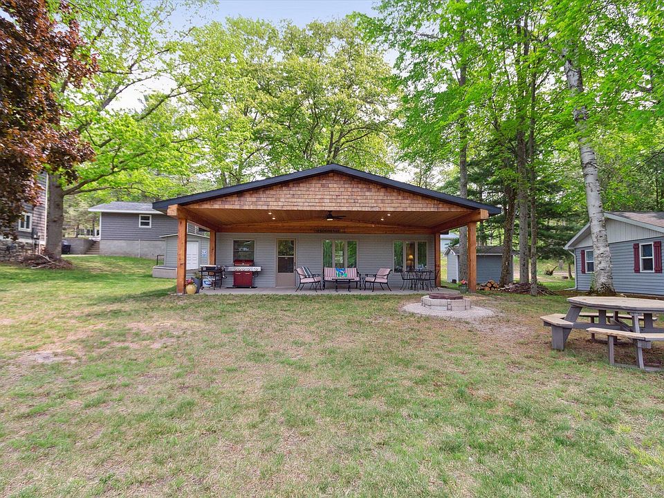9761 E School Section Lake Dr, Mecosta, MI 49332 Zillow