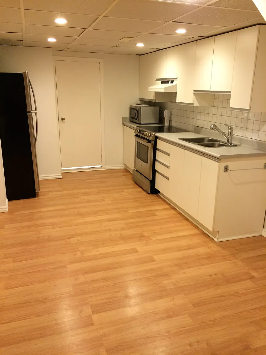 2338 Kenbarb Rd #Basement photo 1