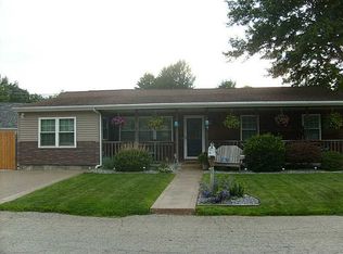 10 Nancy Ct, Coventry, RI 02816