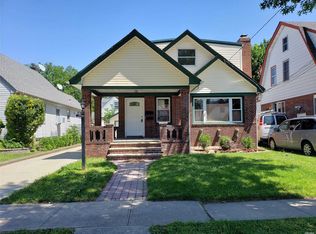 185 N Grove St, Valley Stream, NY 11580