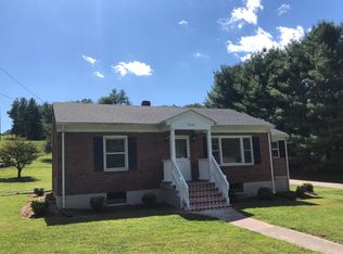 5905 Merriman Rd, Roanoke, VA 24018