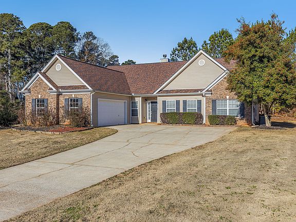 3rd image of 30 Buroak Dr
