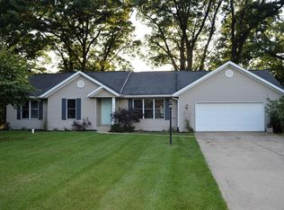 51615 Carpenters Dr, Elkhart, IN 46514