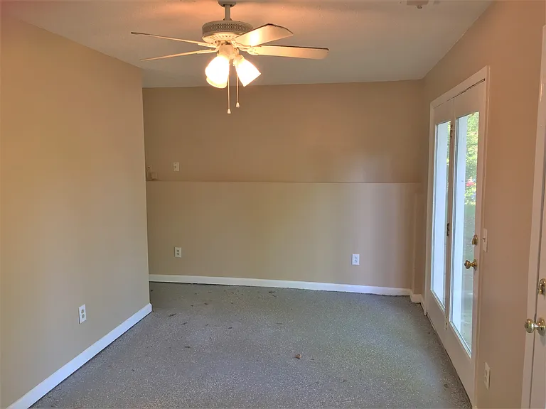 5404 Tracey Dr — Photo 5