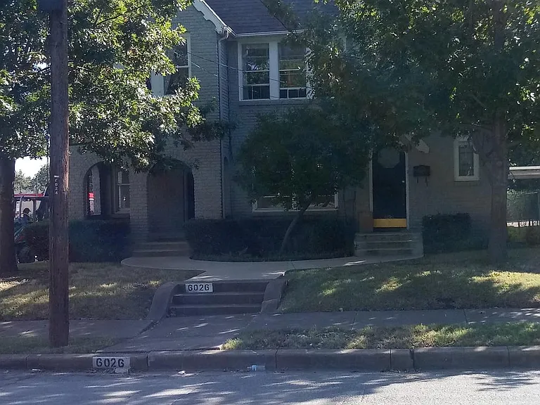 6024 La Vista Dr — Photo 3