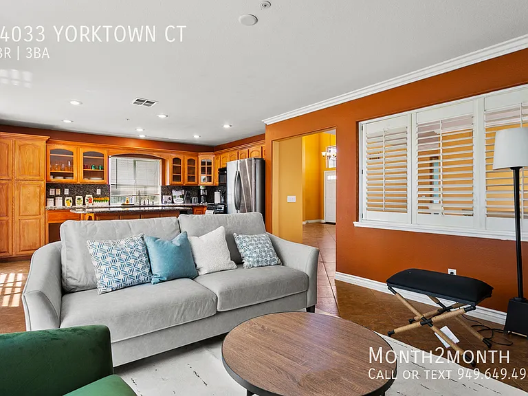 14033 Yorktown Ct — Photo 3