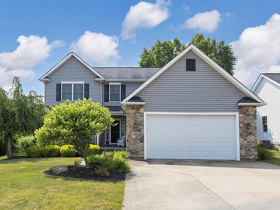 2nd image of 2759 N Birch Run