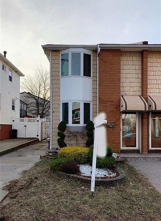 1st image of 228 Brookfield Ave