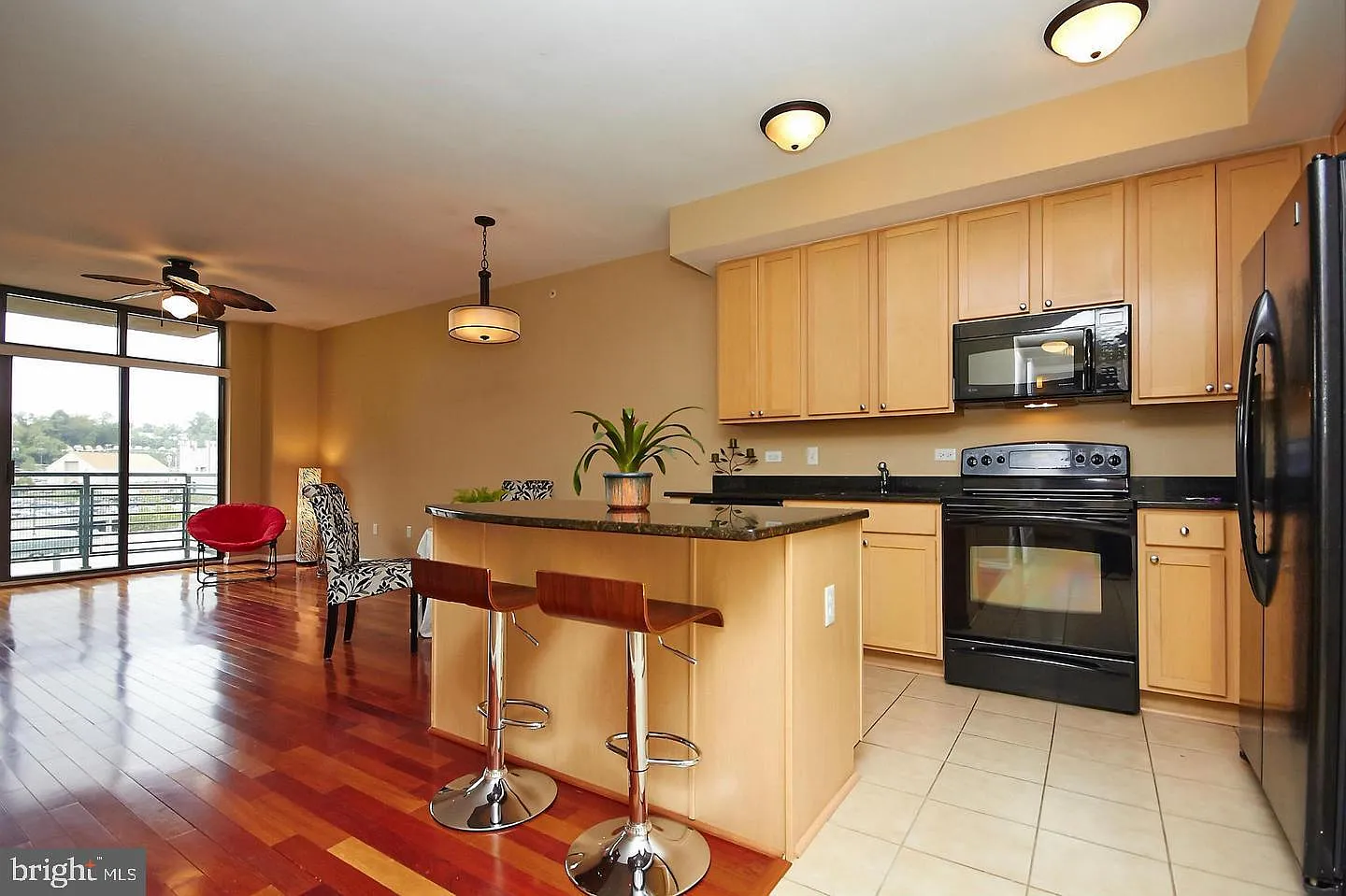 1 bed, 787 sqft, $2,550 — Photo 2