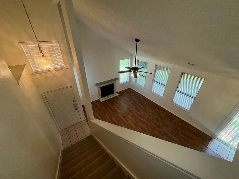 1012 Garden Trl — Photo 27
