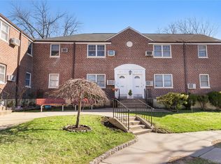 249-31 64th Avenue #2, Little Neck, NY 11362