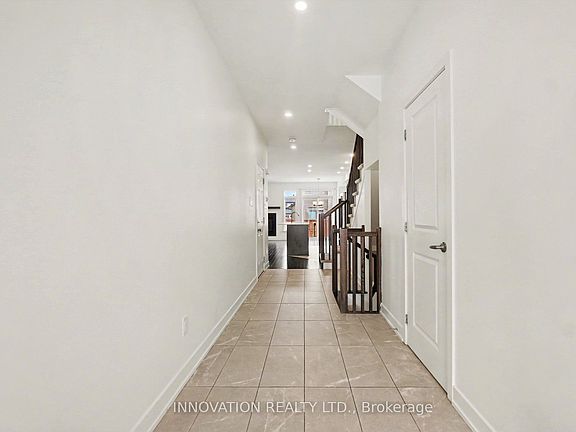 4th image of 646 Rathburn Ln