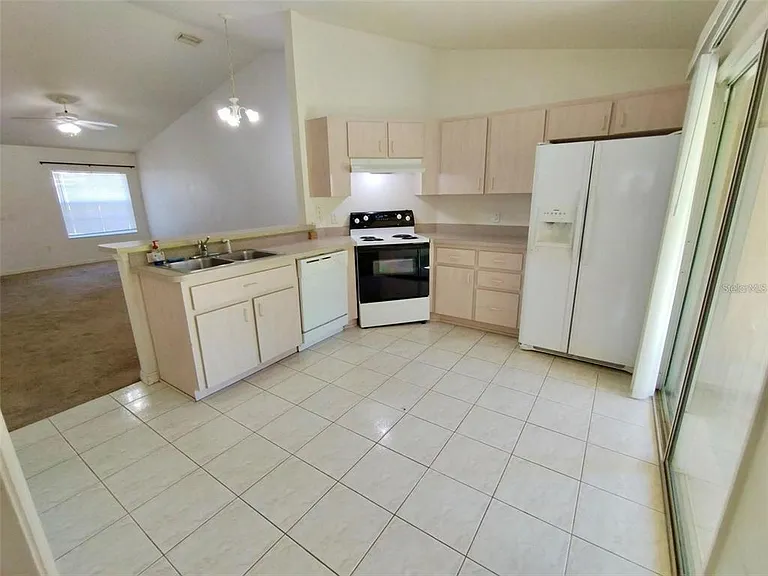 13 Bunker Knolls Ln #B — Photo 2