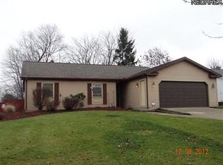 1092 Merimack Cir, Medina, OH 44256