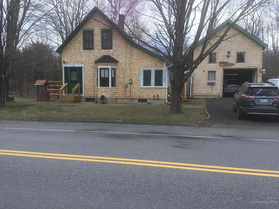 2nd image of 26 E Dixfield Rd