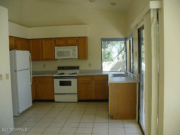 5th image of 5480 N Waterfield Dr