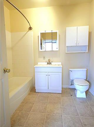 5th image of 541 Saint Joseph St #A