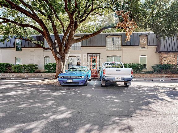 4th image of 5220 Fleetwood Oaks Ave APT 210