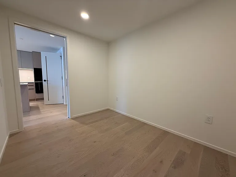 333 Ward Ave #3506 — Photo 9