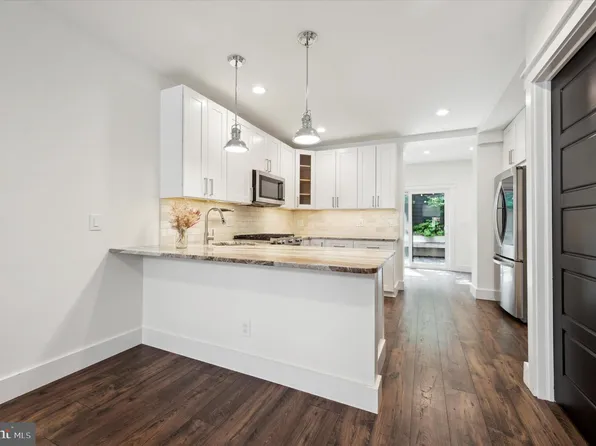 1242 N Palethorp St, Philadelphia, PA 19122
