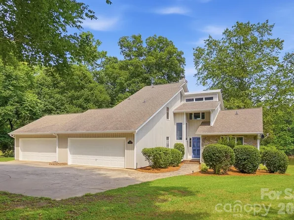 204 Bay Shore Dr, Belmont, NC 28012