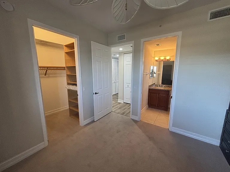 87 Vivante Blvd — Photo 14