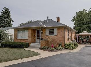4242 S Griffin Ave, Milwaukee, WI