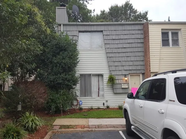 1301 Green Cedar Ln, Virginia Beach, VA 23453