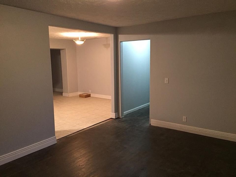 1st image of 2216 Larimore Dr