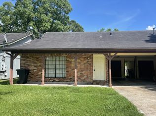 2719 Erwin St, Nederland, TX 77627