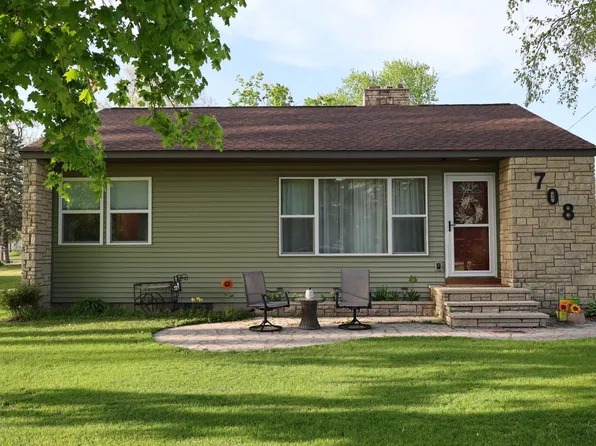 708 3rd St, Pepin, WI 54759