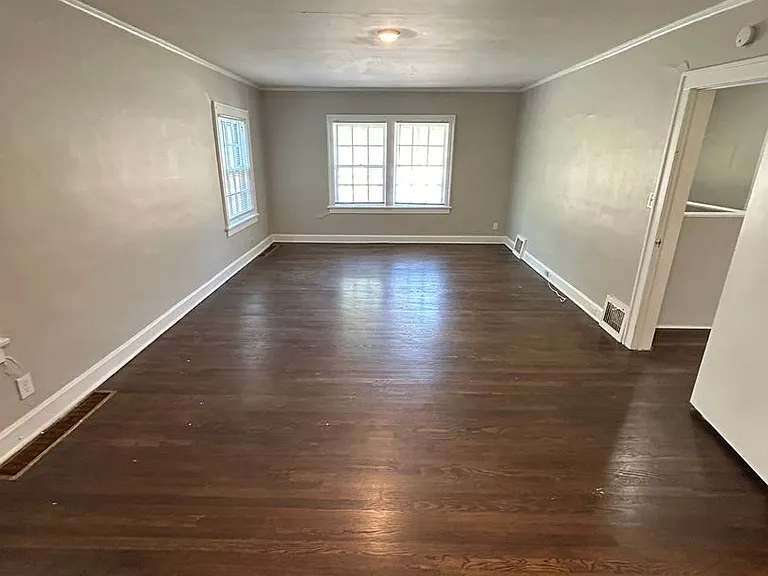 5411 Rockhill Rd — Photo 22