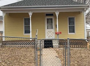 305 E 4th St, Mccook, NE 69001