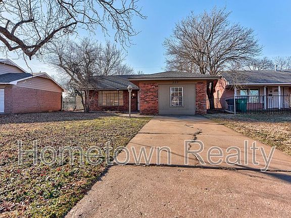 2nd image of 332 NW 85th St
