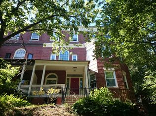 11 Colbourne Cres #2, Brookline, MA 02445